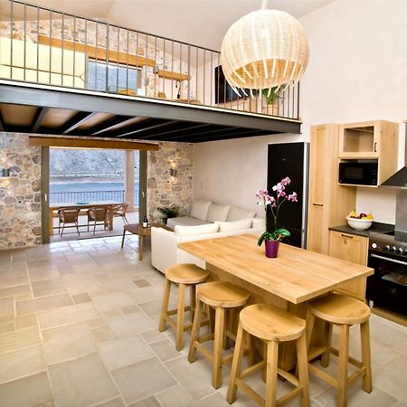 Petra Boutique Villas Arginonda Pokoj fotografie