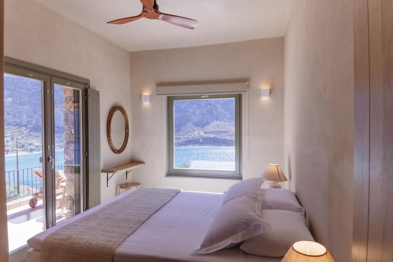 Petra Boutique Villas Arginonda Exteriér fotografie